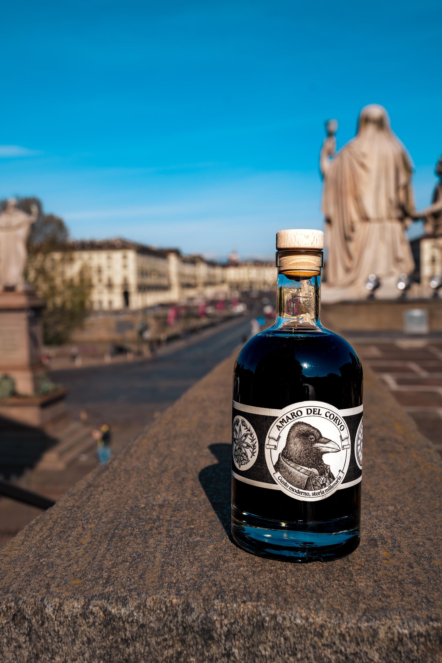 Amaro del Corvo Astucciato - Bottiglia 0,7L